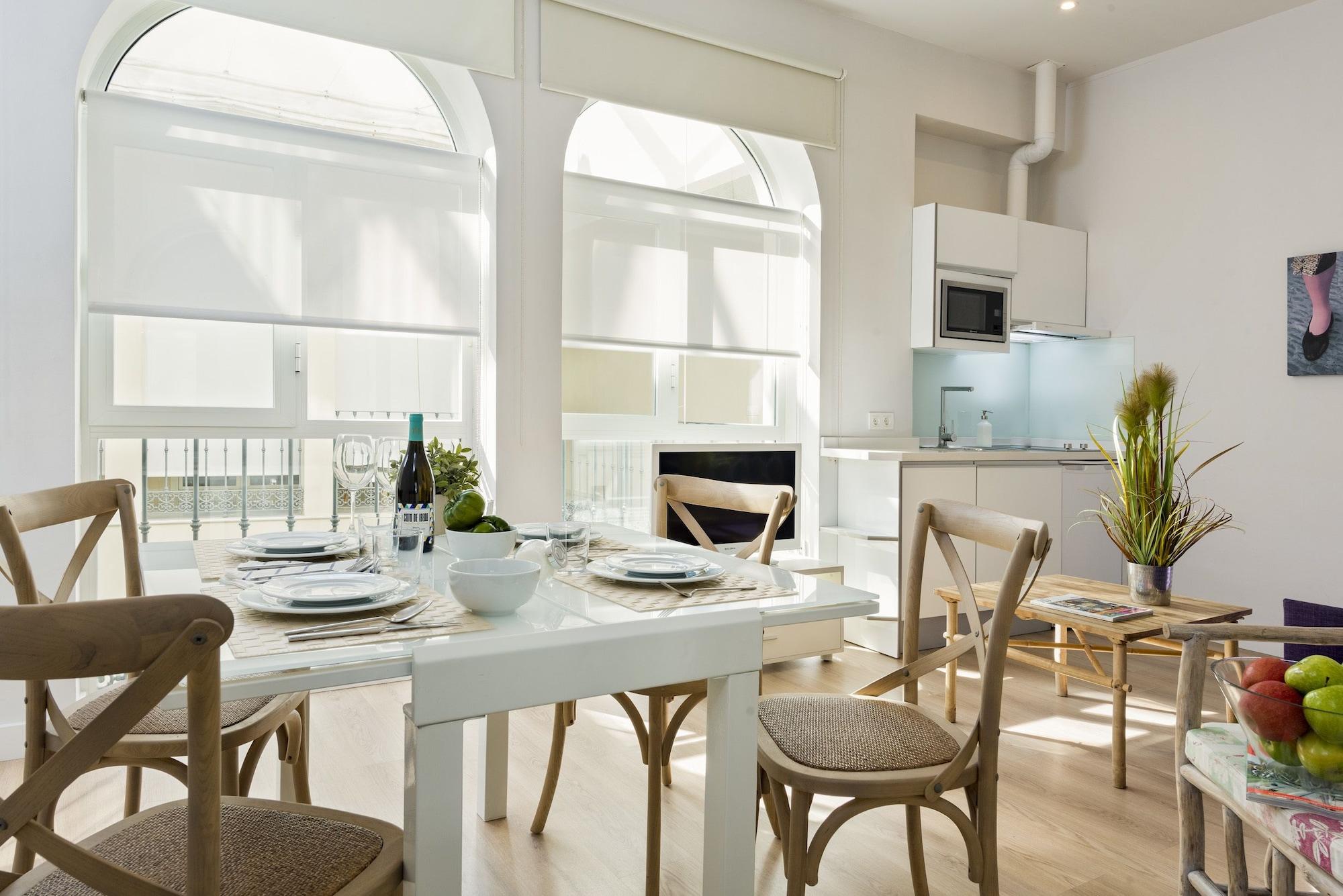 Suites Sevilla Plaza Екстер'єр фото