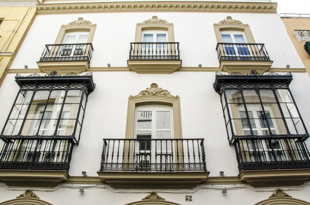 Suites Sevilla Plaza Екстер'єр фото