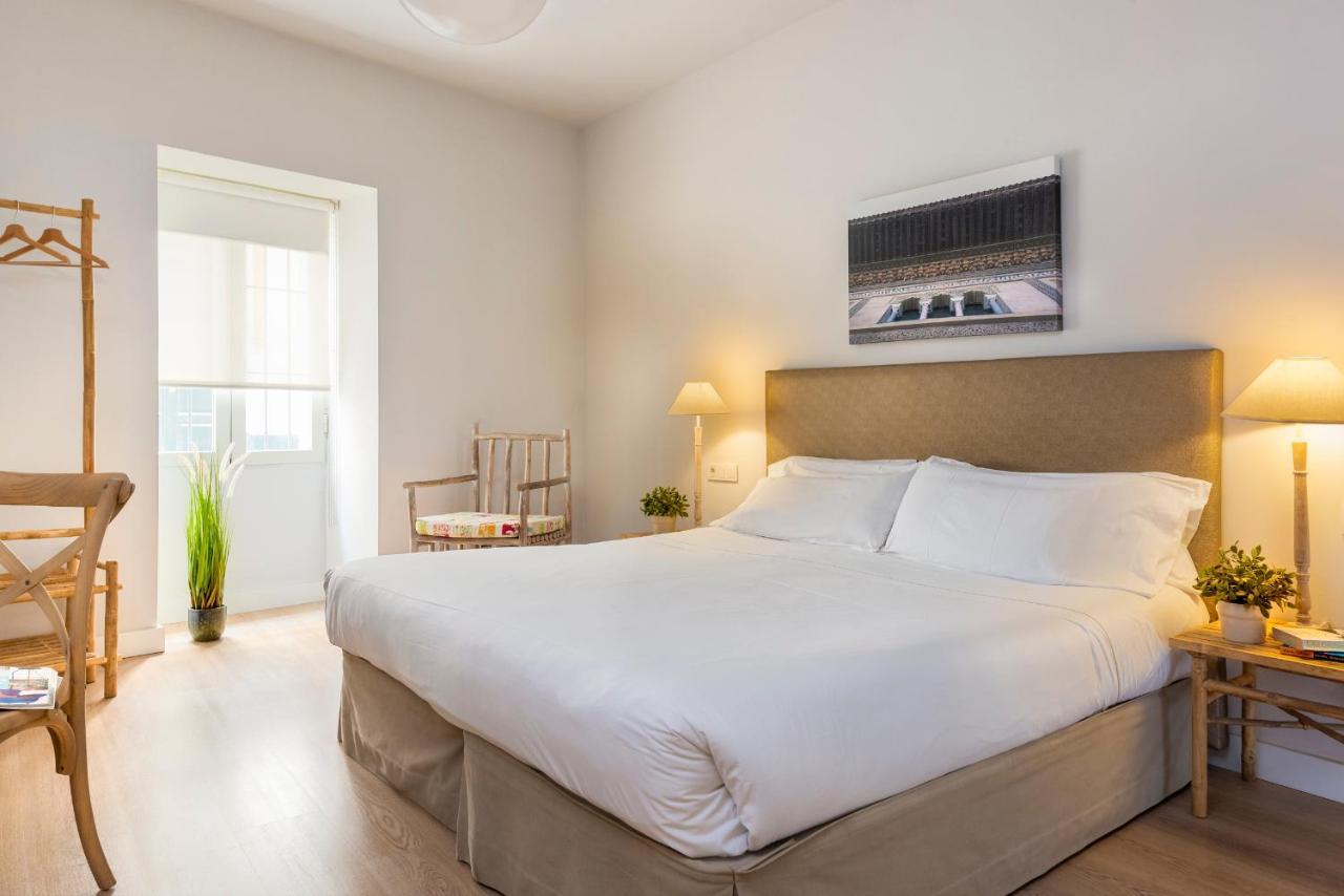 Suites Sevilla Plaza Екстер'єр фото