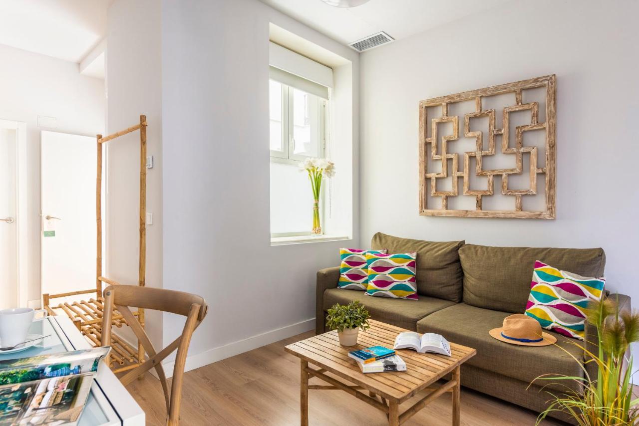 Suites Sevilla Plaza Екстер'єр фото