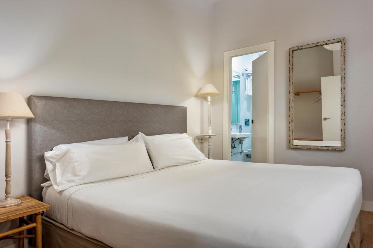 Suites Sevilla Plaza Екстер'єр фото